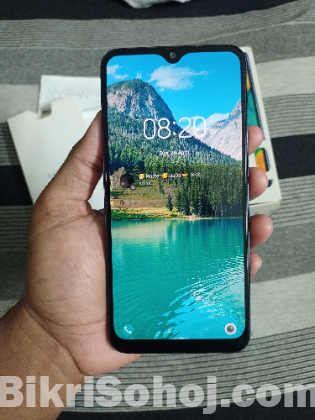 Samsung Galaxy A30